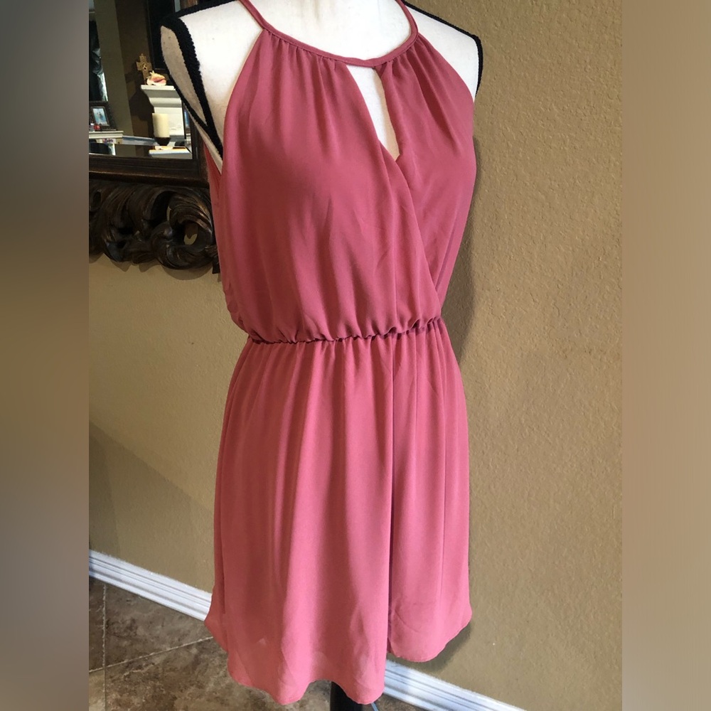 Womens dress size small‎